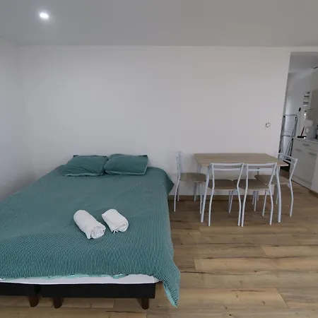 Homeday 1 Strasbourg / Appartement *