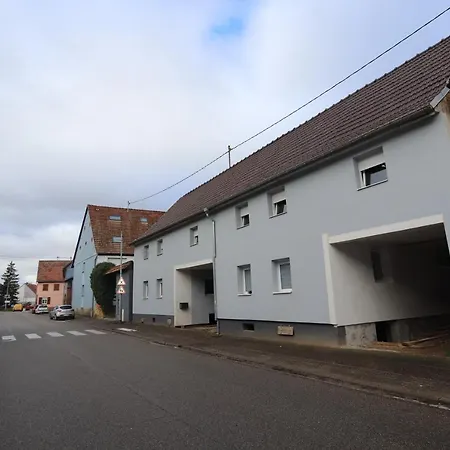 Appartement Homeday 1 Strasbourg / *