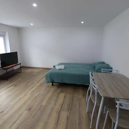 Homeday 1 Strasbourg / Appartement Mittelschaeffolsheim